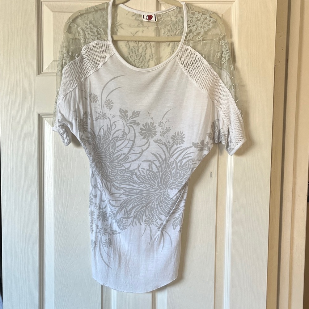 Free People Floral Lace Sleeve Top - White and Gray Size S